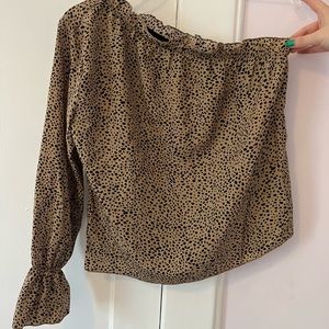 Leopard print ONE SHOULDER top from SHEIN